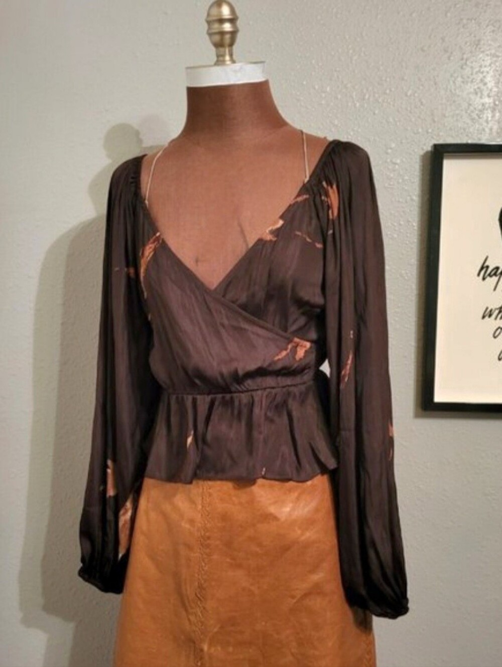 Grade & Gather Wisp Print Aubergine Satin Peplum Top - Picture 10 of 10